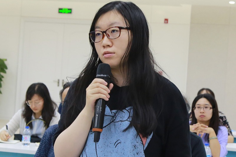 光明日报记者提问