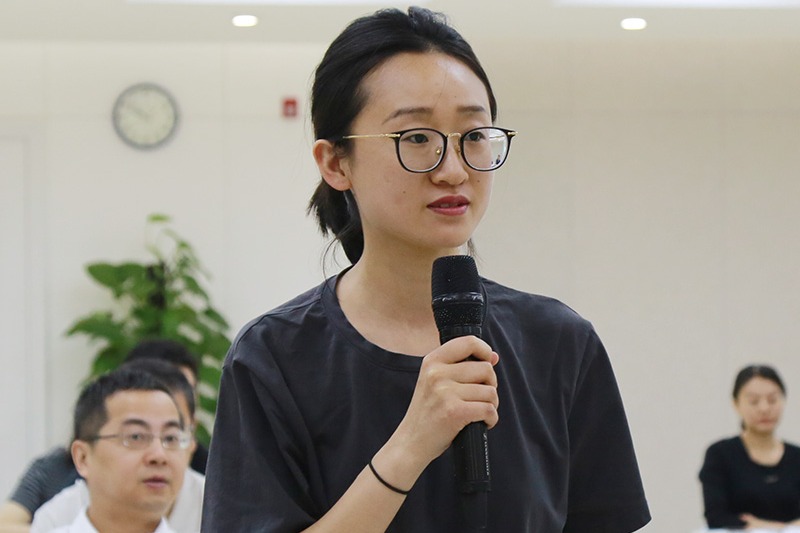 人民日报记者提问
