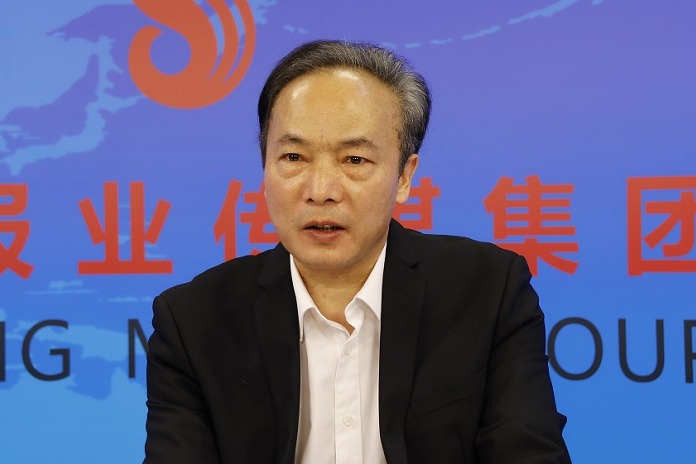 邓志平接受访问