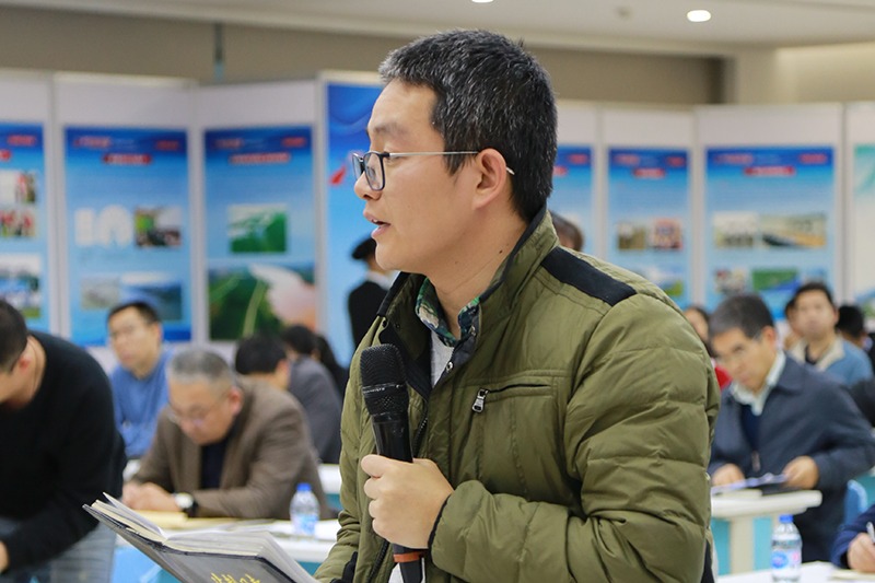 法制日报记者提问