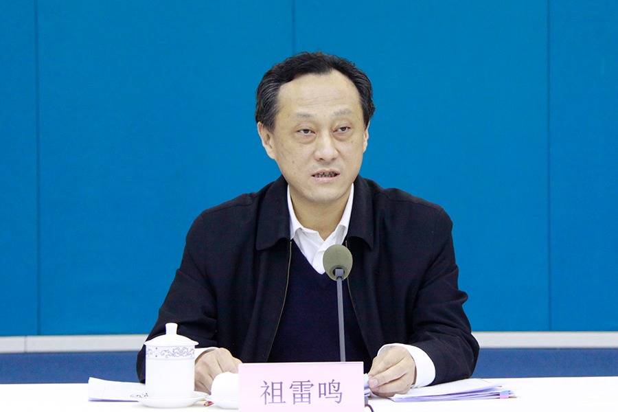 水利部河长办主任、河湖管理司司长祖雷鸣主持新闻发布会