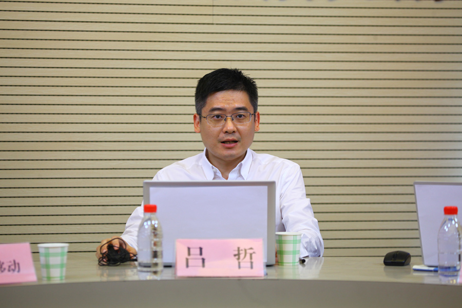 嘉宾：深圳市中小企业服务局副局长 吕哲