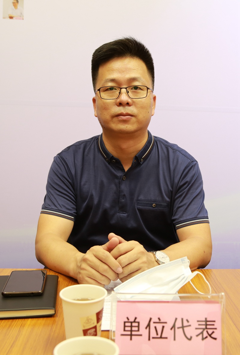 单位代表3