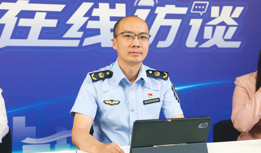 嘉宾：市市场监督管理局副局长 李颖